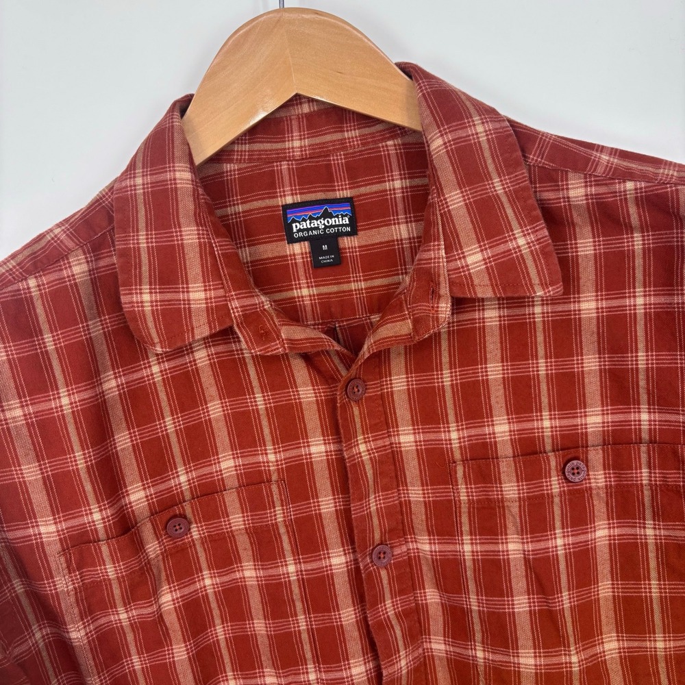 Patagonia Long Sleeved Pima Cotton Shirt Mens Medium "Brick" Plaid Outdoors